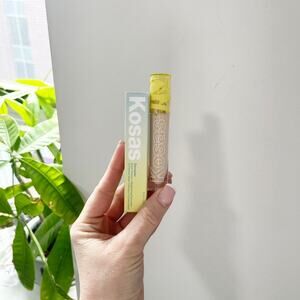 Kosas Revealer Concealer in 01N